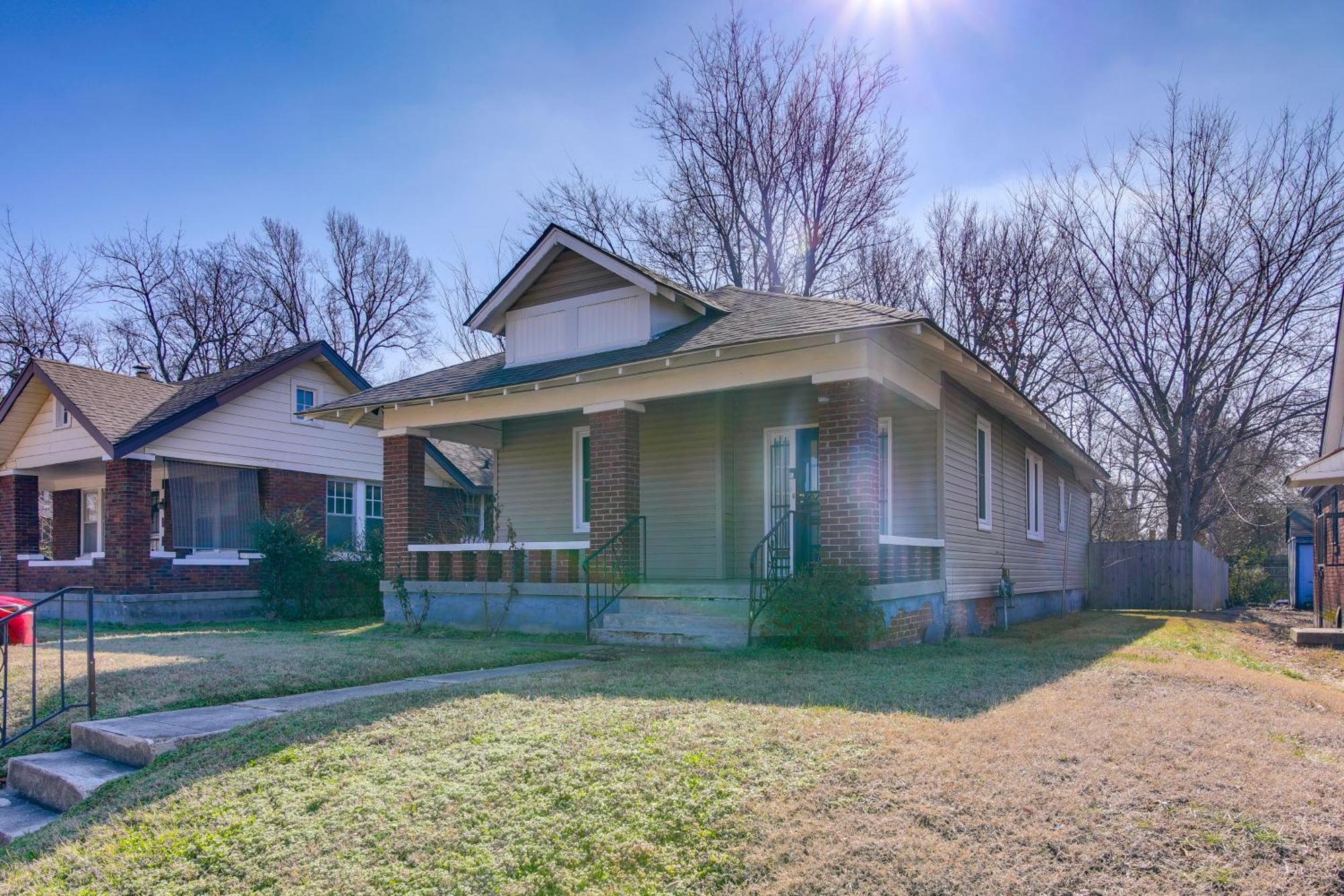 Pet-Friendly Memphis Home - 4 Mi To Downtown! Exterior photo